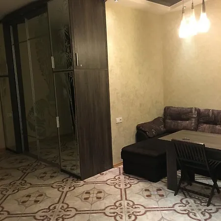 Apartment Vtoraya Zhemchuzhina *